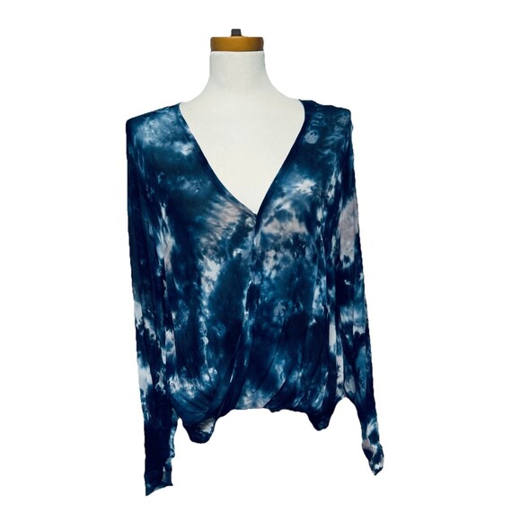 Young Broke & Fabulous Flowy Boho Top Size M Blue Tie-Dye Faux Wrap Blouse - Picture 1 of 5